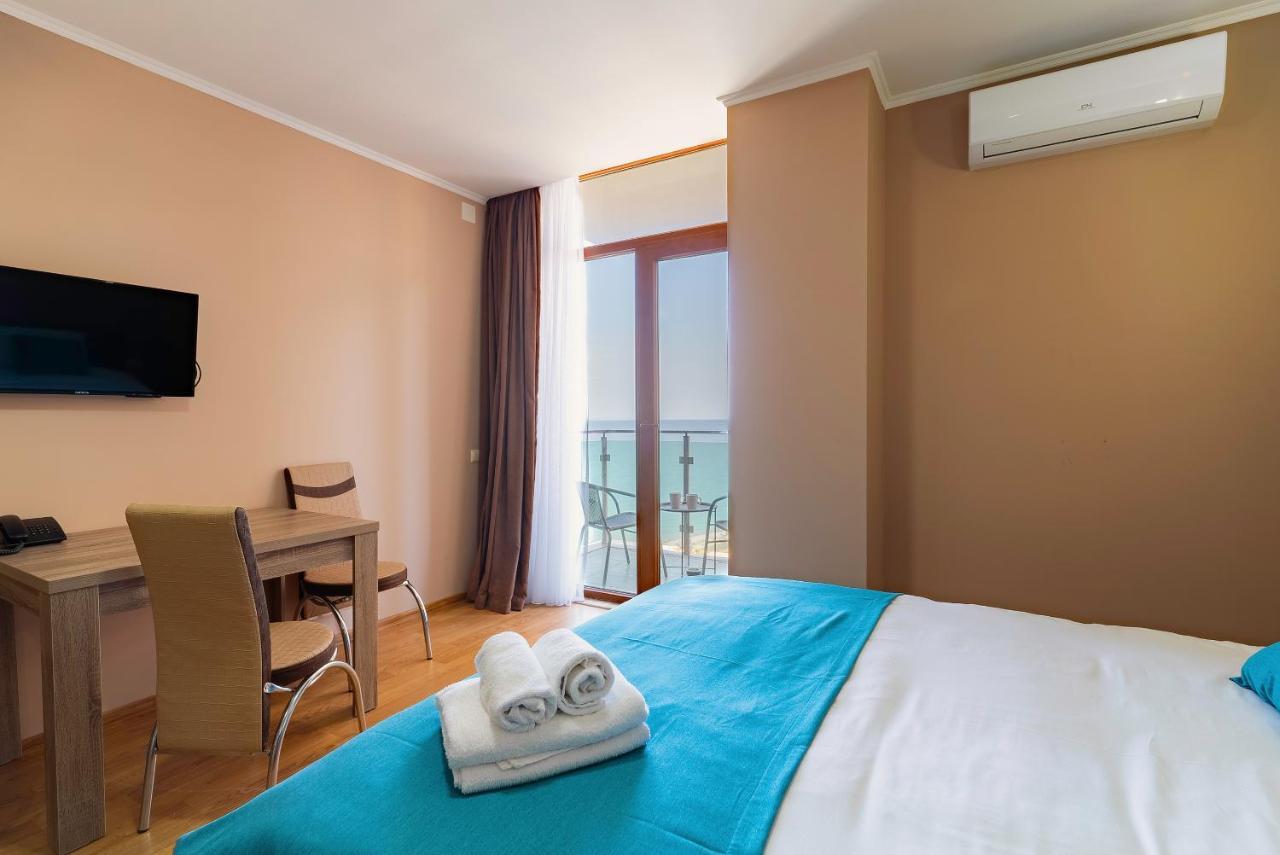 G-Point New Beach Batumi Exteriér fotografie