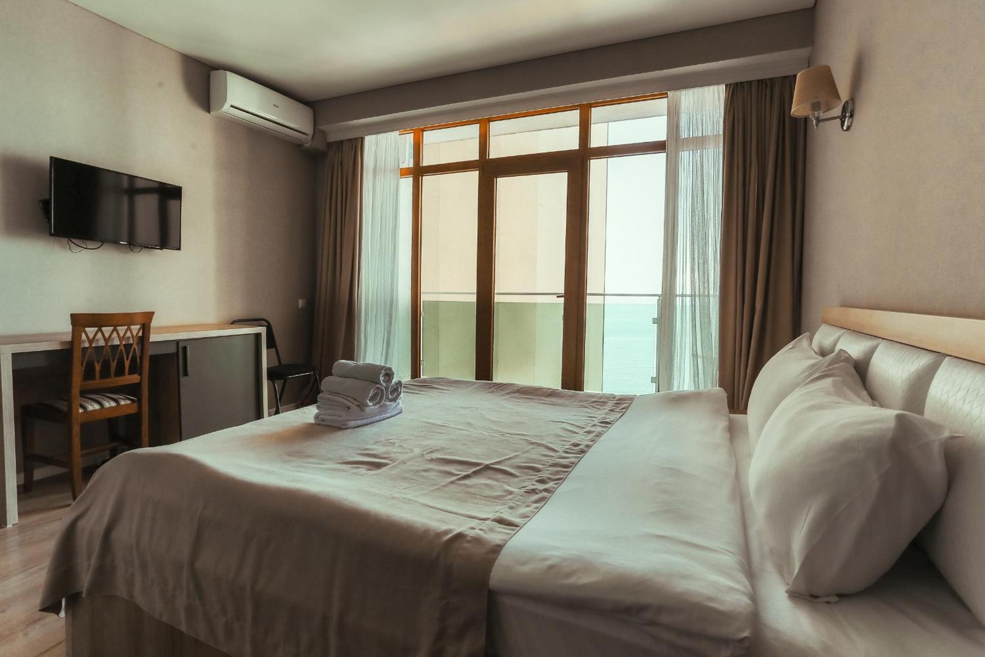 G-Point New Beach Batumi Exteriér fotografie